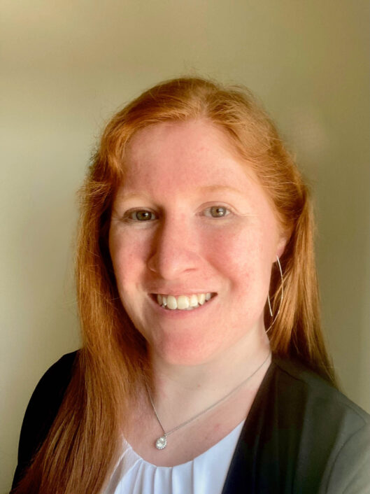 Elizabeth Marsden headshot.